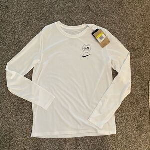 Nike Utah jazz Dri fit women’s long sleeve white shirt size small